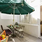 Altido Charming Patio