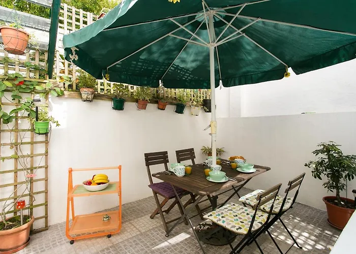 Altido Charming Patio