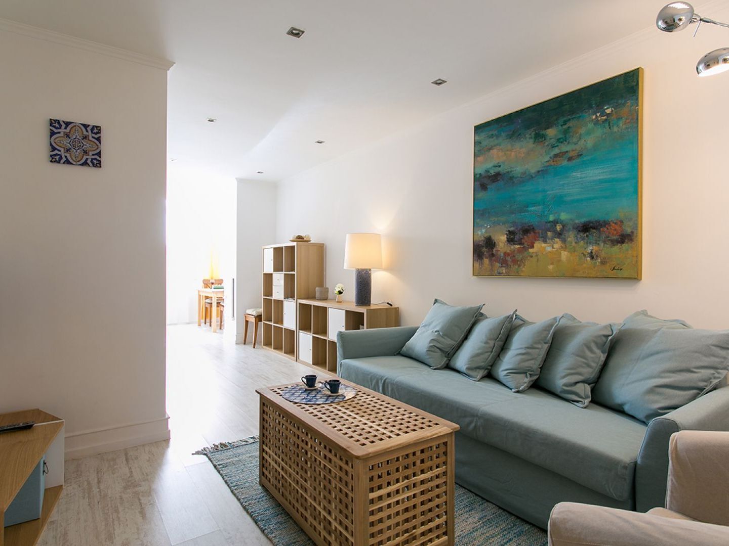 Altido Charming Patio Apartment